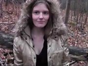 anal - Pequeña nena follada por el culo en el bosque por un chico